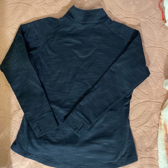 Like new Magestic authentic collection large - Picture 7 of 8